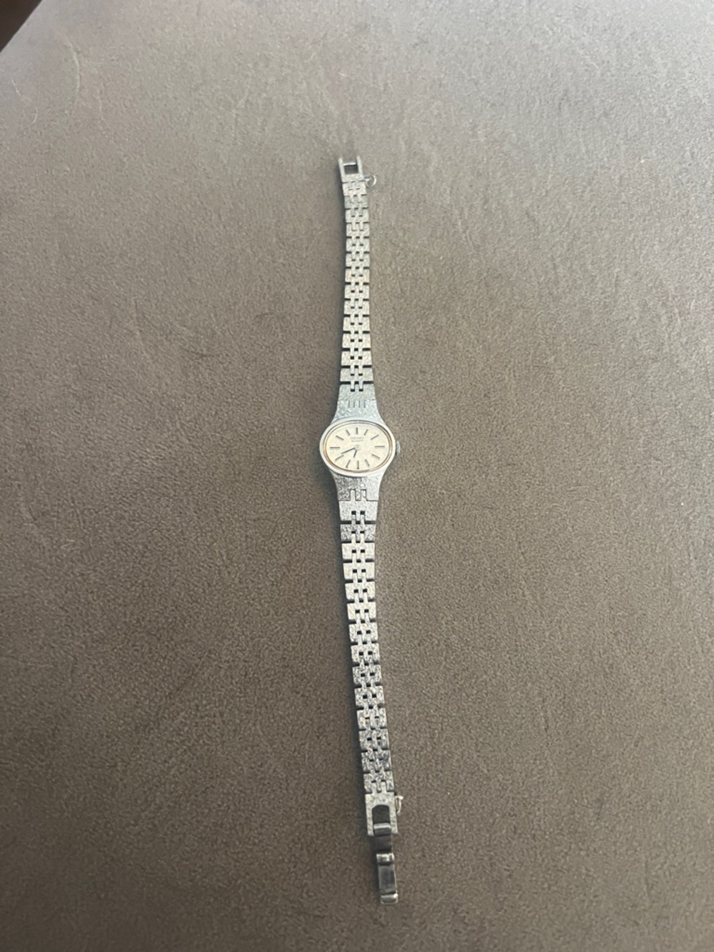 Vintage Seiko Silver Tone Women's Bracelet Watch